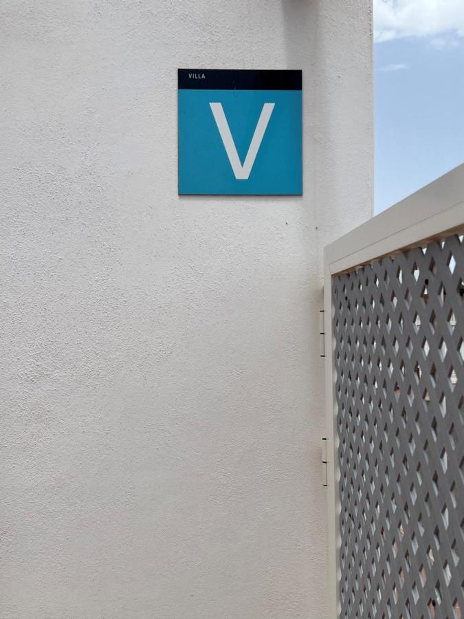 Villa Eva - New To The Market, Fully Refurbished Licensed Villa - Private Pool Caleta de Fuste Extérieur photo