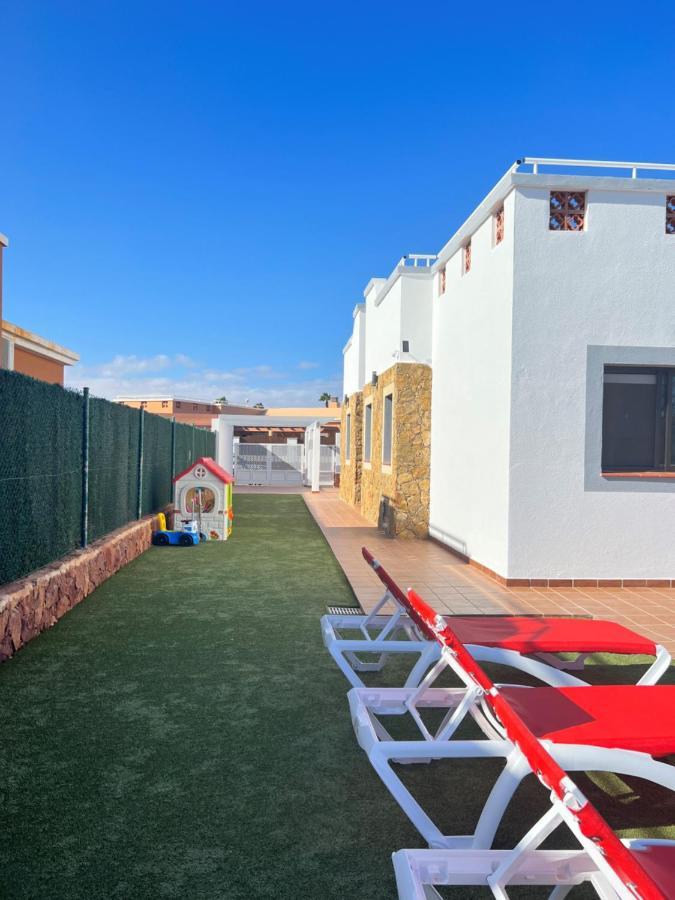 Villa Eva - New To The Market, Fully Refurbished Licensed Villa - Private Pool Caleta de Fuste Extérieur photo